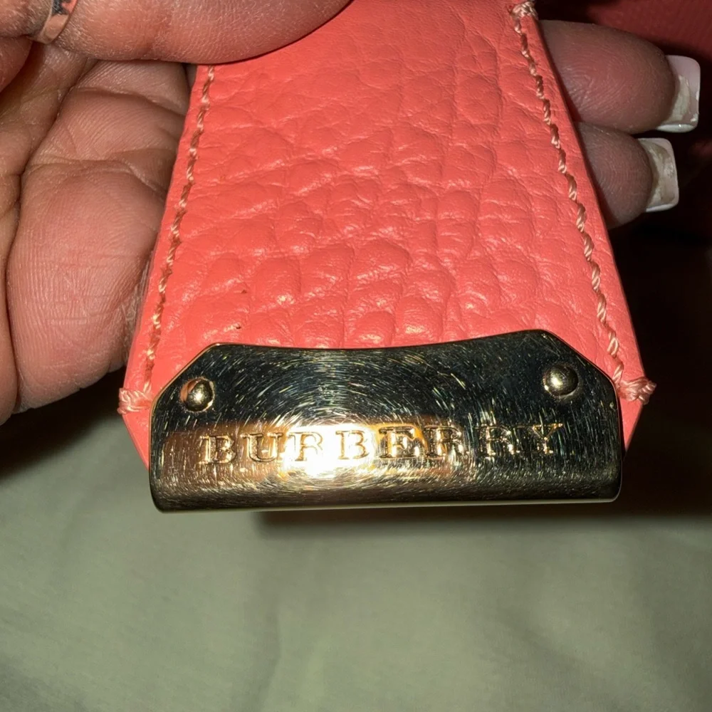 Burberry Coral Textured Satchel with Gold Accents - Picture 3 of 11